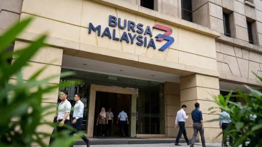 Bursa Malaysia dibuka tinggi disokong belian murah
