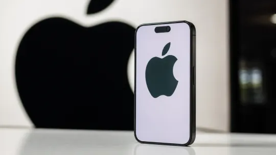 Apple’s ‘Hide My Email’ Bug Exposes Real Addresses