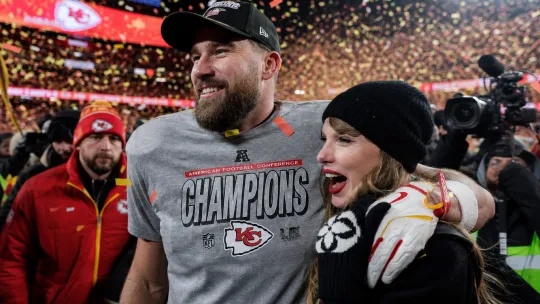 Taylor Swift & Travis Kelce Tolak Hadiah Kahwin