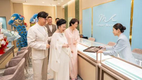 Tresor Monde.H buka butik baharu di KLGCC Mall