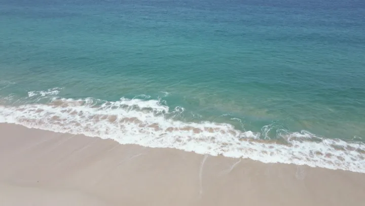 The Quiet Power Hidden Inside Gentle Waves