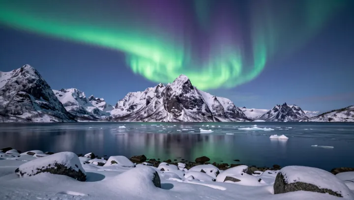 Silent Auroras And The Sun’s Hidden Rivers