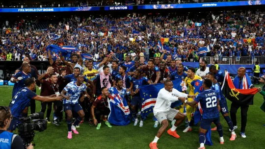 Resipi Cape Verde, peluang bola Malaysia