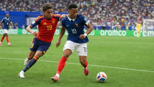 Mbappe lawan Yamal rebut tiket final