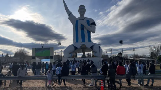 Patung Messi 26 Meter Jadi Nadi Baharu Argentina