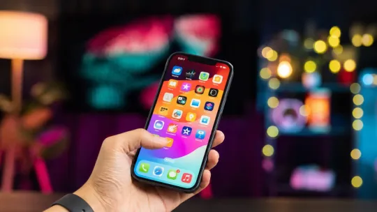 Apple uji langganan iCloud+ untuk Siri AI
