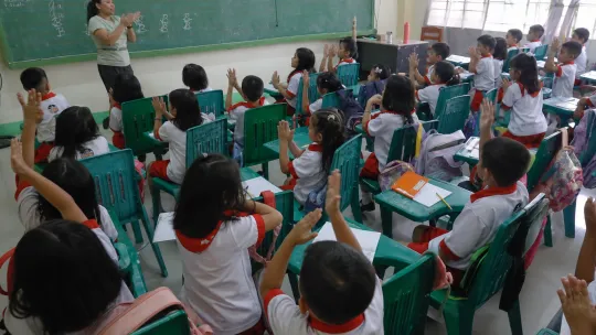 DepEd justifies controversial amp purchase