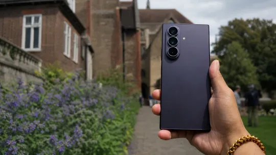 GadgetSnaps: Westminster Abbey in your palm