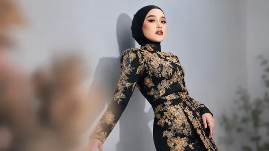 Ernie Zakri Tanpa Label Lama Atau Baharu