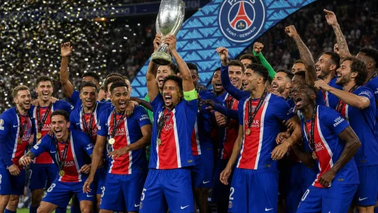 PSG pertahan Piala Super dengan atasi Villa