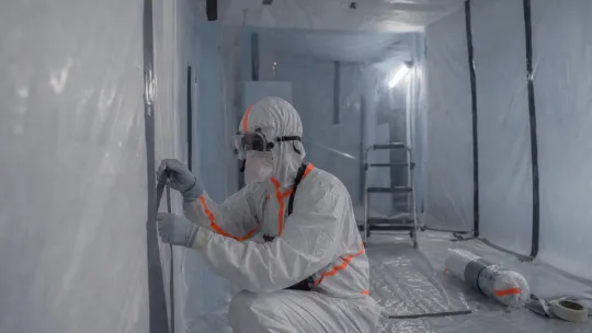 DRC starts Ebola shots for medical staff