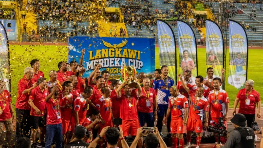 Legenda Singapura 1993 akhirnya pulih maruah di Langkawi selepas lama menanti