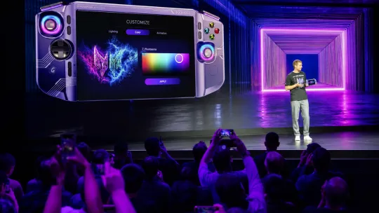 Acer compresses Atlas, chases workstation play