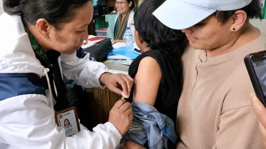 Rains Slow Baguio Measles Vaccination Push
