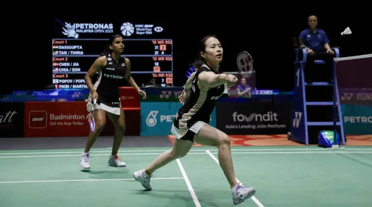 Pearly-Thinaah Mengintai Kejutan Asia