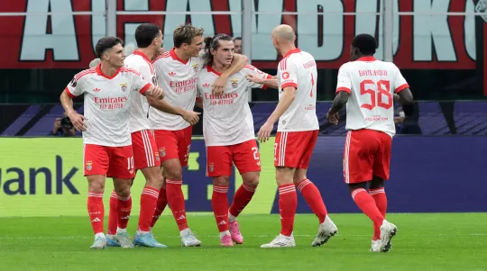 Benfica tundukkan Milan, Sunderland ukir kejutan