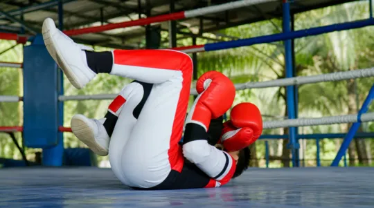 Belia menguasai gelanggang seni bela diri