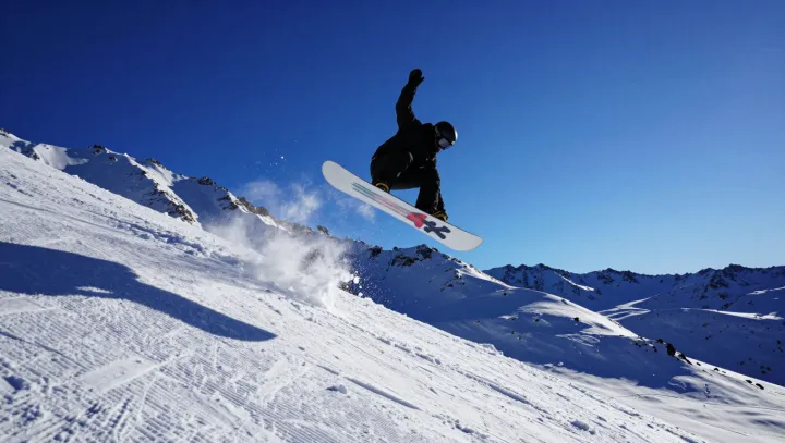 Balance Defines the Snowboard Jump