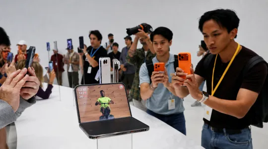 Apple's $1,999 Foldable Bet