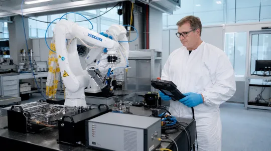Laser Maker Bets on Surgical Speed