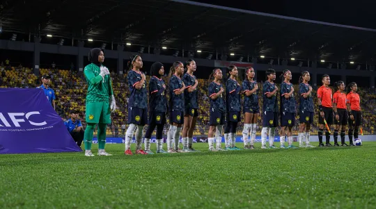 Anwar Puji Daya Juang Wanita B-17