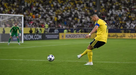 Ronaldo Jaring Gol, Al-Nassr Menang