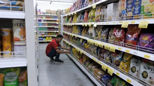 Khee San Satukan Belian Kedai Runcit