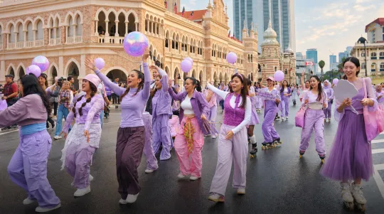 PIXY Airy Bawa Solekan ke Jalanan