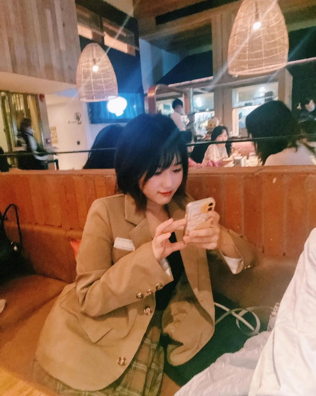 好好吃饭，做个漂亮美眉😬
#me #girl #chongqing #vsco #dailylife #themoment #🎃 #ootd #phonephotography #bestoftheday #citylife