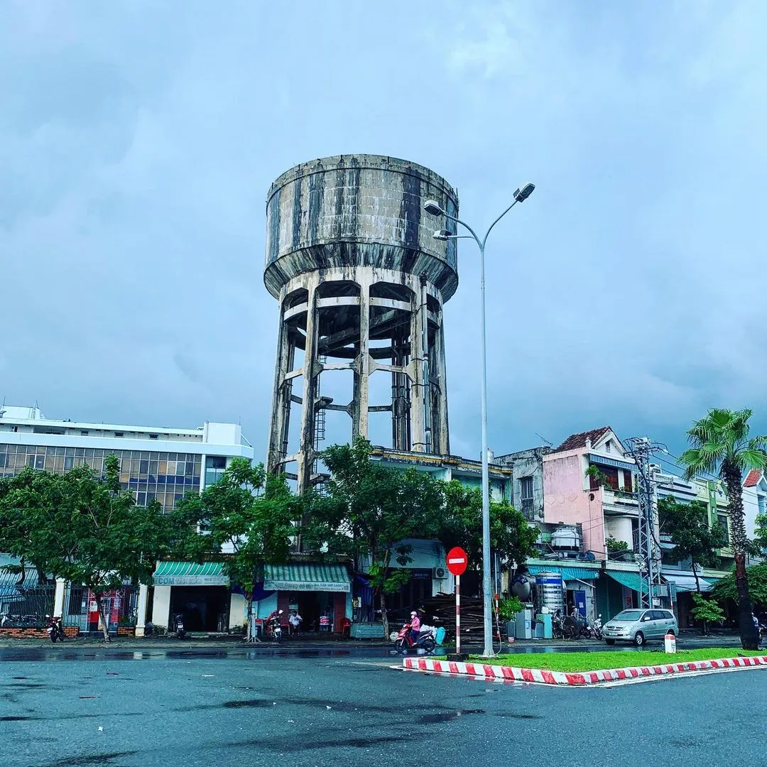 🇻🇳 
.
.
.
.
.
#vietnam #danang #越南
#trip #travel #traveler #asia #sea #海 #旅行