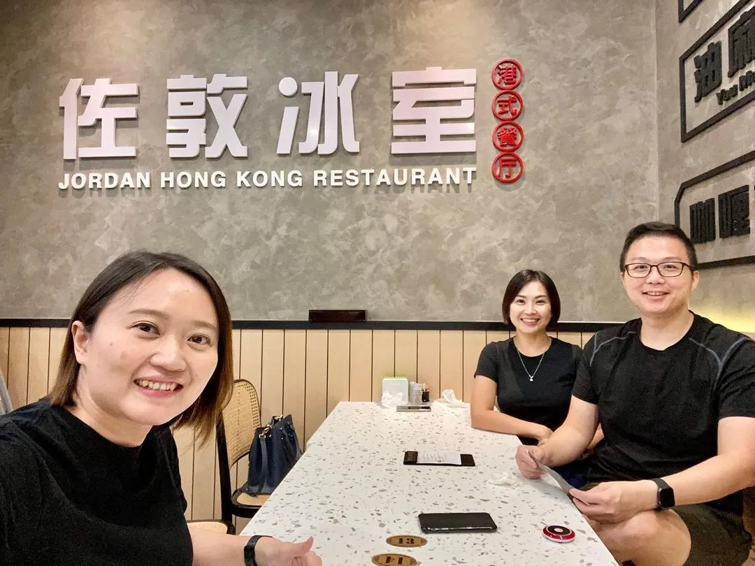 接受自己的普通，然後拼盡全力去與眾不同