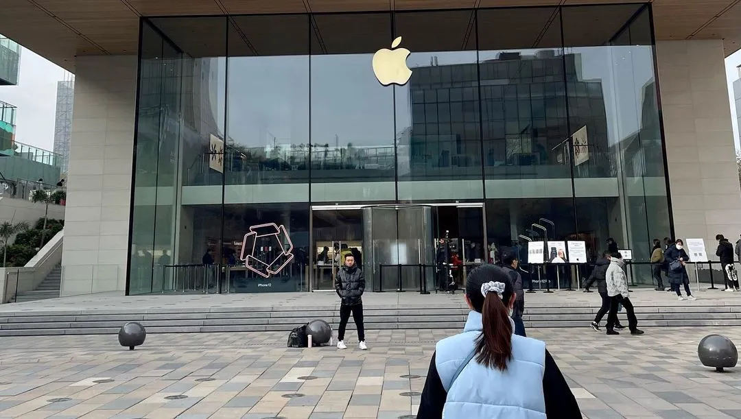 🍎
.
.
#apple #sanlitun #三里屯