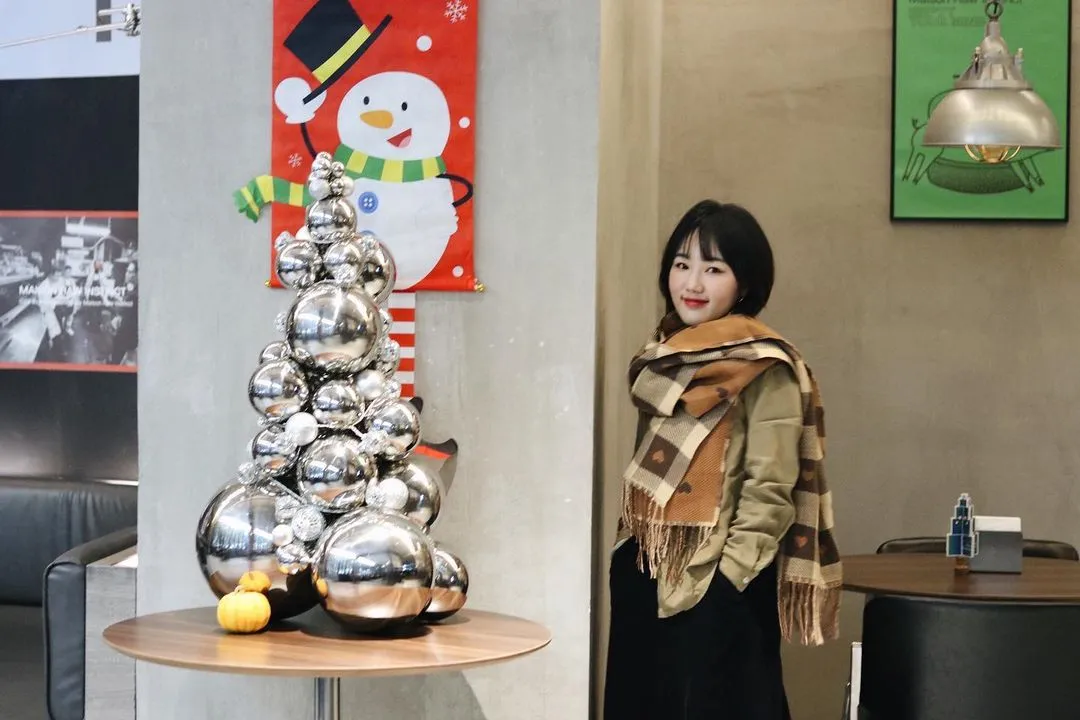 喜欢苔绿shai
#me #ootd #instadaily #citylife #xmas #girl #themoment #instashot #chongqing