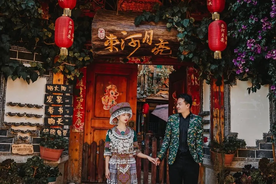 cr: X-丽晗🍒

#hmong #hmongb #苗族 #miaozu #miao #少数民族 #hmoob #hmongclothes #民族服饰 #中国 #苗族姑娘 #苗族服饰