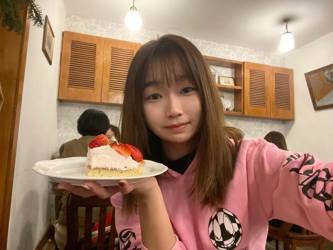 和美女出门耶