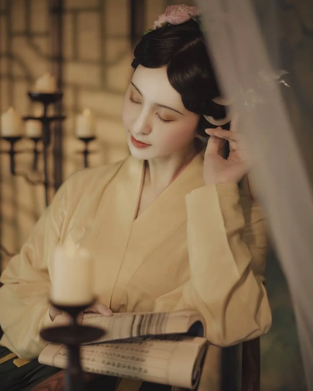Traditional female clothes• Ruqun • Song Dynasty
————
『宋製•交領襦裙 &三白妝』
Artist: 阿喵
Photography:月痕
————
#hanfu #汉服 #漢服 #中国 #elegant #chinesegirl #ChineseCulture #chinesestyle #fashion #traditional #culture #model #dress #chinesedrama #girl #makeup #beauty #art #photography #photoshoot #photo #tiktok #chinese #asia #asian #China #cdrama #hair #hairstyles #beautiful