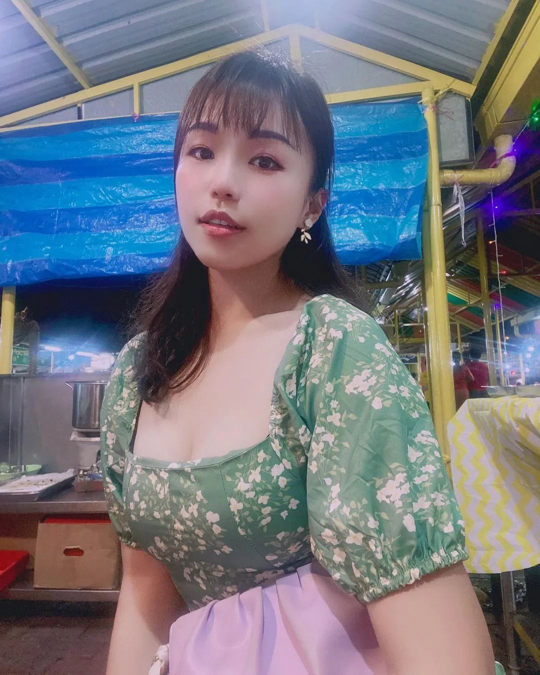 [18.12.2021]
等我忙完这两天…大家等我直播哟😘
#不定时直播
#打开小铃铛就对了 

#Jojo沈韵柔
#Actress #演员
#主持人 #emcee 
#直播女神 #livebroadcaster 
#emceejb
#emceemalaysia
#JojoSim
#JbEmcee
#emceeofmalaysia  #live #broadcast
#foodie #photoshoot #life #ootd #fashion #style
