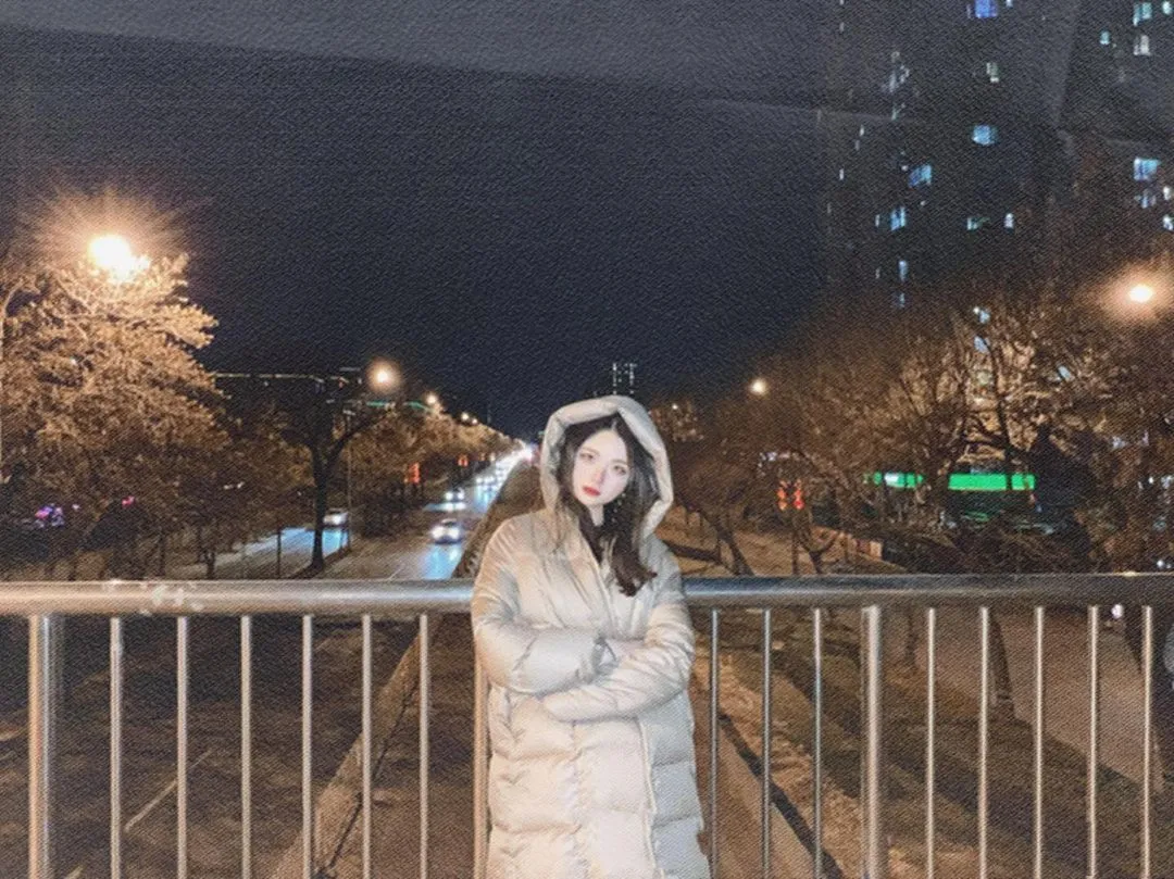 ❄️花花毛衣
#winteroutfit #chinesenewyear2022
