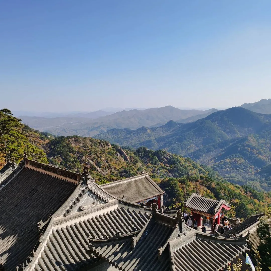 Some ancient architectures in this beautiful Qianshan Mountain.
#architecturephotography #architecture #temple #Pagoda #qianshan #anshan #beautifulchina #千山 #鞍山 #寺院 #寺 #塔 #古建筑 #beautifulchina